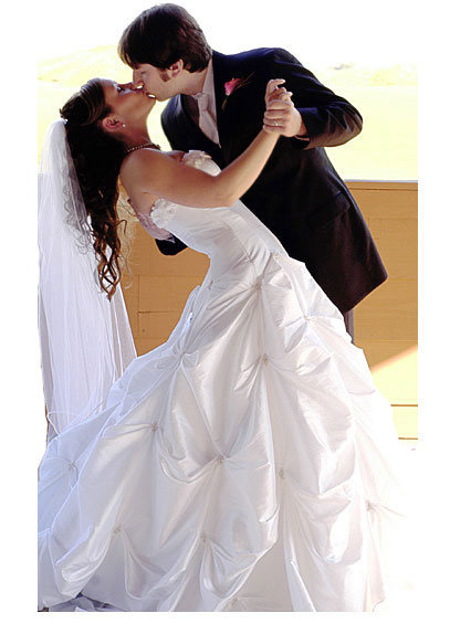 DCS Wedding Kiss